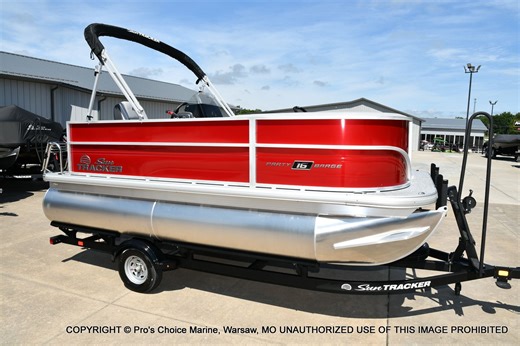 New 2026 Sun Tracker Party Barge 16, 65355 Warsaw - Boat Trader