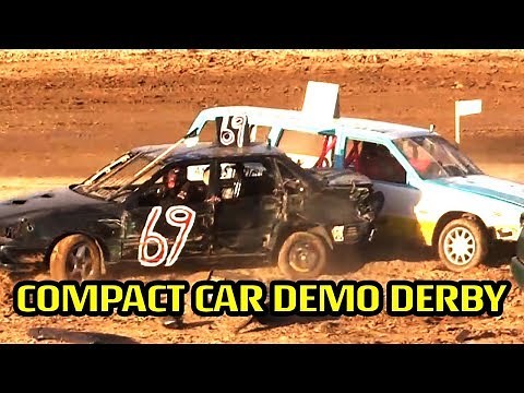 Compact Car Destruction Derby at AV Fair 2017