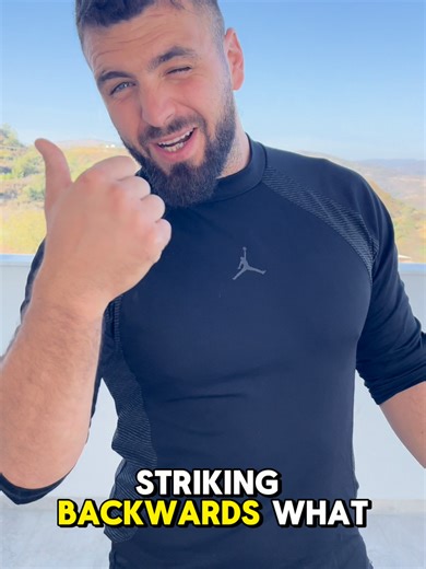 Moving backwards doesn’t stop your forward power ⚡🥊 Even when you push back, your punch STILL drives forward. Same hip rotation. Same forward force. Same mechanics — different direction. Your feet can retreat, but your strike still fires forward. That’s how you hit while moving back. #JKD #RetreatingPunch #StrikingMechanics #FightIQ #BoxingFlow