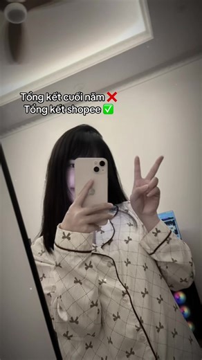 Tổng kết chi tiêu Shopee năm 2025