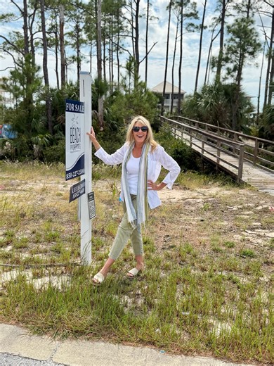 🌅 1st Tier Gulf-View Lot in The Reservation – Indian Pass, FL! 🏝️ Looking for the perfect coastal homesite where peace, privacy, and pristine Gulf views come together? This 1st-tier lot at 118 Reservation Way is your opportunity to build your dream beach retreat in one of the Forgotten Coast’s most exclusive gated communities — The Reservation. 📍 118 Reservation Way, Port St. Joe, FL 💰 $175,000 | 0.23 Acres | Gulf Views | Gated Community ✨ Highlights: 🌴 Steps from the white sandy beach with