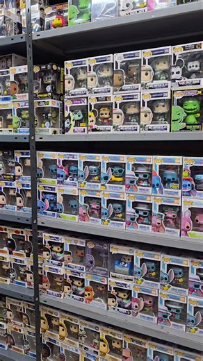 ¡Atención, coleccionistas! 📣 Mira las nuevas joyitas Funko Pop que acaban de aterrizar en Mirax Hobbies. Desde tus personajes favoritos hasta ediciones exclusivas, ¡ven por el tuyo antes de que se agoten! 🏃💨 ​¿Cuál de estos se va directo a tu repisa? Cuéntanos en los comentarios. 👇 #miraxhobbies #jugueteria #Funko | Mirax Hobbies Chile