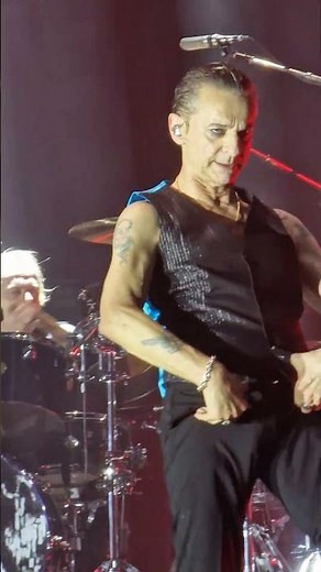 Personal Jesus // 2024-01-27 Depeche Mode, O2 Arena, London // Strangeloving