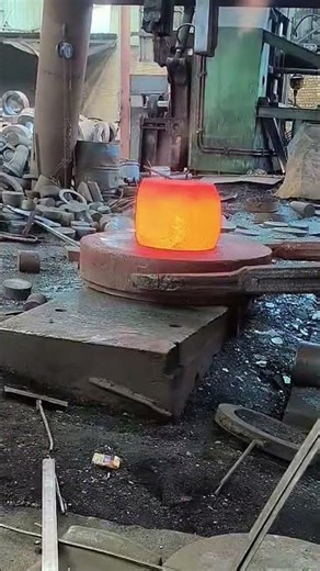 Creating Flanges Using Iron Billet #iron #flange