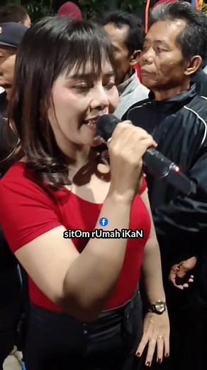 KaCU KUNiNg.. .... diVa Vera #gendingjawa #gajahgajahanponorogo #artis | Sitom Rumah Ikan