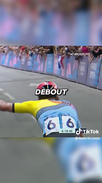 L’arrivée de fou 😮‍💨 #cyclisme #velo