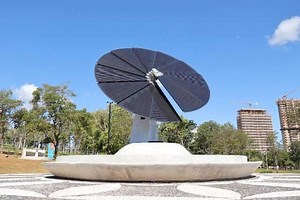 1ª Flor Solar de MS é instalada no Parque das Nações Indígenas