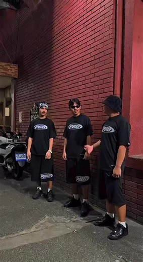 Productive Reflective Tee and Baggy Shorts Review