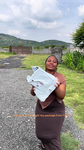 Unboxing Exciting New Gadgets and Fashion Essentials