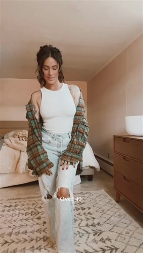 Fashion Inspiration for Over 40 Style