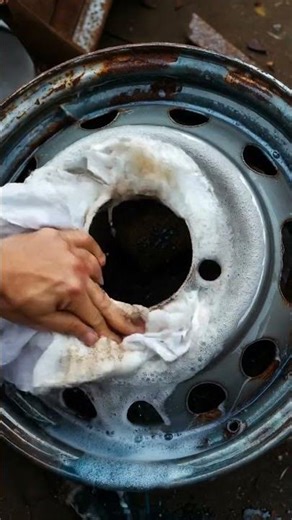 Extreme Rust Removal – Steel Car Rim Restoration Macro #rustremoval #satisfying
