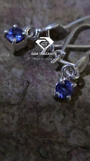 Custom tanzanite earrings Step @gem_tanzanite Dream for your jewellery design Bring us the order of your own We are here for you For more informations you can visit the store #earring #tanzanite #tanzanitestones #stones #custommade #localmade #orders #available #finejewellery #customised #gemtanzanite | Gem Tanzanite