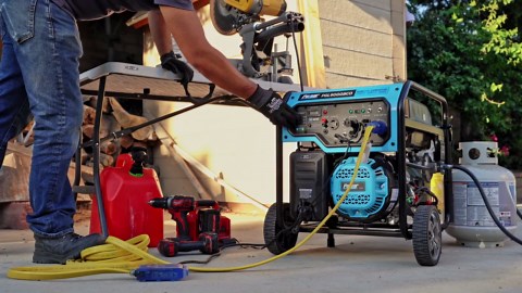 Pulsar 7,250-Watt/6,500-Watt Super Quiet Dual Fuel Gas/Propane Inverter Generator in Blue with Remote Start and CO Alert PGDA70BISCO