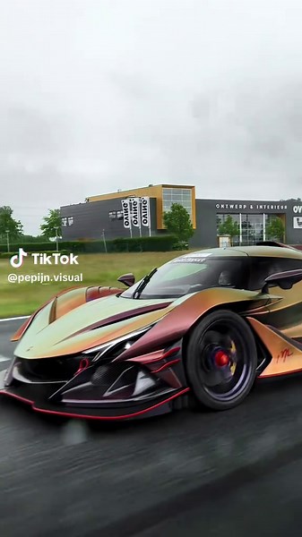 Apollo IE: Stunning Chameleon Golden Dragon on the Road