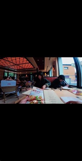 量大且单一，从食物中获取水分#迪士尼 #芝乐坊餐厅 #自助餐 #战士 #旅行推荐官