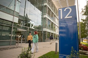 Richmond American University London changes tuition offer for US students | FE News