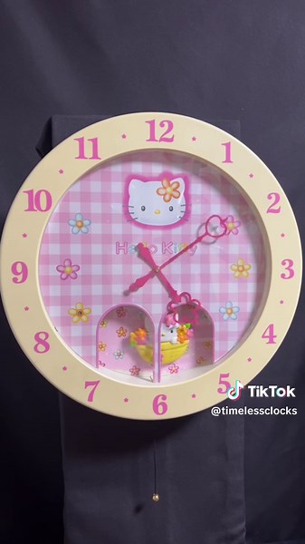 hello kitty clock anyone?? 😏😸😻 #oddlysatisfying #timelessclocks #wtf #amazing #hellokitty #fyp #4u