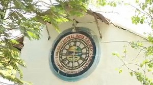 Unveiling Mumbai's Rare Timepiece! The remarkable and elegant mechanical clock tower set from 1890s with a bell & fire alarm at Lower Parel workshop in Mumbai is fully-functional even today. Working on mechanical principles, it is a novelty for the present generation Ministry of Railways, Government of India #Heritage #ThrowbackThursday #NostalgiawithWR #clocktower #antique #bell #Mumbai #mechanical | Western Railway