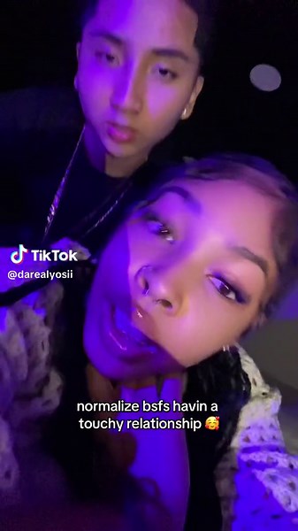 Normalize Best Friends Having a Touchy Relationship 🥰