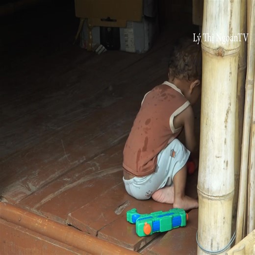 78K views · 1.8K reactions | Renovating the farm for the piglets, the joy of the children when having beautiful backpacks Part 8 | Fun Life | Facebook