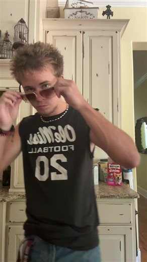 King Nasir Dance Trend – Blow This Up Viral Dance