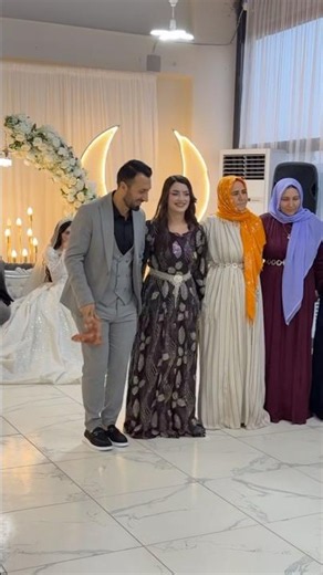 𝐇𝐚𝐥𝐚𝐲 𝐛𝐚𝐬̧𝐢 𝐝𝐞𝐠̆𝐢𝐬̧𝐢𝐧𝐜𝐞😅 #wedding #kesfeteyyiz #keşfetedüş #keşfetedüş #keşfet