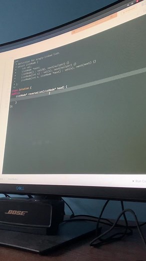 Cómo invertir una lista enlazada en programación