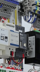 Disyuntores de corriente diferencial DS201 de: video de stock (totalmente libre de regalías) 3584587977 | Shutterstock