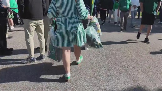 Masters merch madness: Fans line up early for coveted souvenirs at Augusta