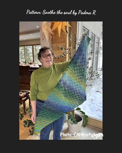 Variegated yarn shines in my new knitting pattern, Soothe the soul!