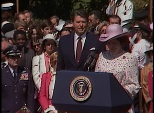 20 reactions | Queen Beatrix of the Netherlands visits President Ronald Reagan 1982 From National Archives and Records Administration (public domain) | History of Royal Women | Facebook