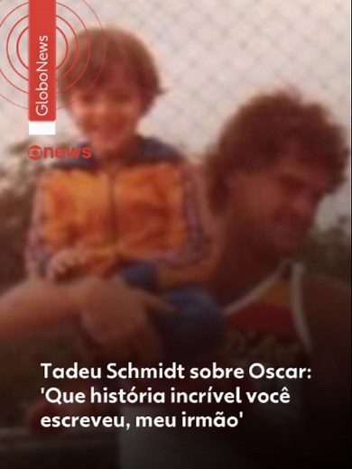 'Referência' - O apresentador Tadeu Schmidt se pronunciou nesta sexta-feira (17), em seu Instagram, sobre a morte do irmão Oscar Schmidt. A família confirmou a morte da lenda do basquete nesta sexta. Oscar faleceu aos 68 anos em Santana do Parnaíba, na Grande São Paulo, após passar mal. Ele foi levado ao Hospital e Maternidade Municipal Santa Ana (HMSA), próximo de onde morava, em Alphaville. Veja o pronunciamento: 'Meu maior ídolo! Minha maior referência! Maior exemplo de dedicação e amor à pro