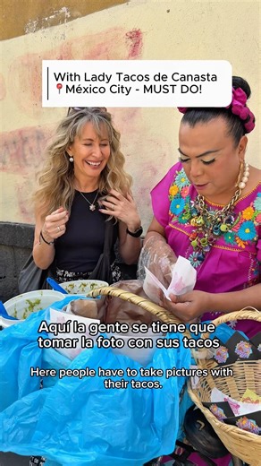 Lady Tacos de Canasta - A must in Mexico City