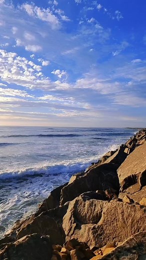 #beach #peaceful #southjetty #pnw #oregon #waves | Tonya Brewer