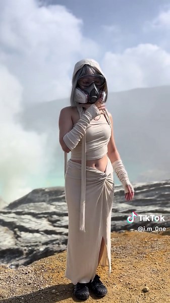 Kawah Ijen: Destinasi Wisata Menakjubkan di Banyuwangi