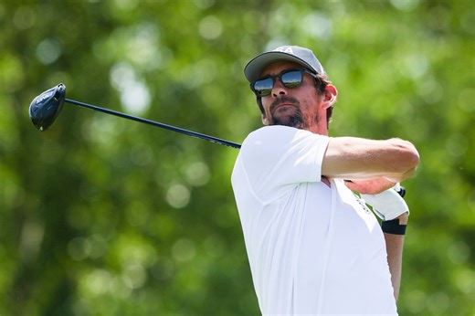 "One of my proud world records" - Michael Phelps on making the 'longest televised putt in history'