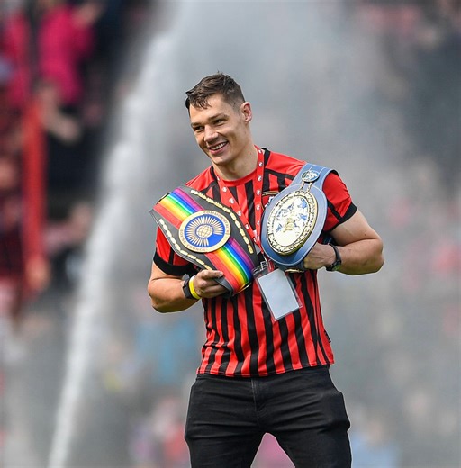 Bizarre boxing fight leads to championship upset