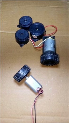 DC Motor Electricity Generator ⚡ | Simple & Amazing Generator Experiment with Buzzer