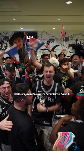 I don’t remember ever seeing a Spurs game like this! 🤯 #gospursgo @San Antonio Spurs @Les Spurs #spurs #sanantoniospurs #spursjackals #wemby