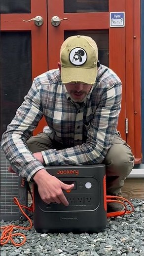 Jackery Explorer 2000 V2 Portable Power Station with Solar Panels
