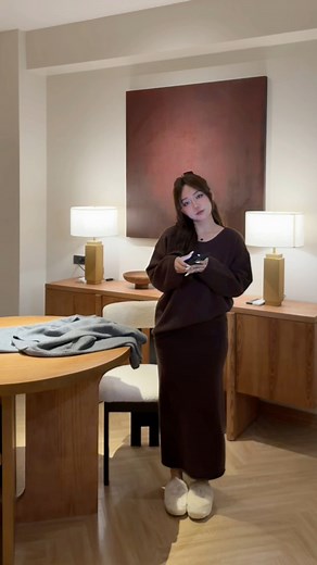 41K views · 114 reactions | Đợt này nhiều set len quaa  #xuhuong #kieutrangbasic Ng Kieu Trang | Kieu Trang Basic | Facebook