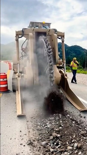 Rocksaw Wheel Trencher #wheeltrencher #rocktrencher #trenchingequipment #trenchingmachine