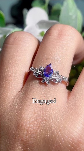 Azura Jewelry - Nature-Inspired Tanzanite Engagement Rings