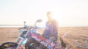 How to use blending tool in PowerDirector Mobile