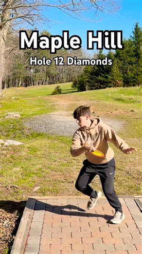 Ethan Hadders bombs his Innova destroyer on Hole 12 at Maple Hill #teaminnova #discgolf #maplehill