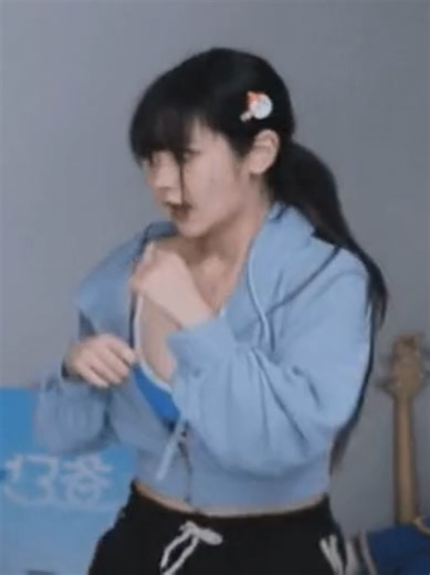 Heartwarming K-pop GIFs: Expressing Love in a Special Way