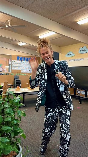 68K views · 4.2K reactions | Halloween and World Teachers Day (Australia) all in one day! It was a busy ending to the week! Topic of discussion: lollies. It was all about lollies. Or the possibility of tricking people if there were no lollies. • • • #teacher #teacherlife #education #school #halloween #spooky #mrluke | iam.mrluke | Facebook