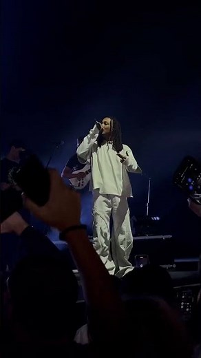 Chante à la lune en live - Théodort en concert à Paris 🌙✨