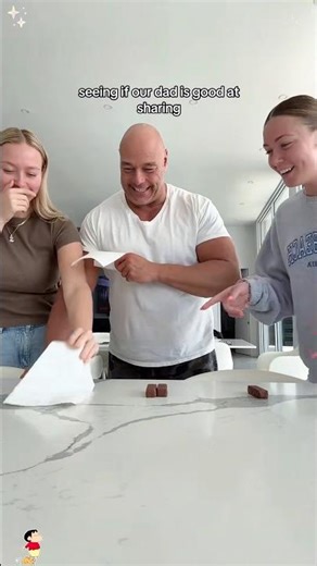 Cookie challenge😂😂 #funny #viral #scaring #jumpy #funnyprank