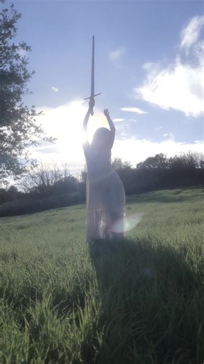 ‘sword of truth splits the dark’ a visual short story coming to my youtube channel ‘Karissa Love’ this sunday, 1/4 🗡️ make sure you subscribe so you don’t miss it 🧝🏻‍♀️ this year, I am showing up brand new. #fypシ #foryoupage #happynewyear #aceofswords #medievaltiktok